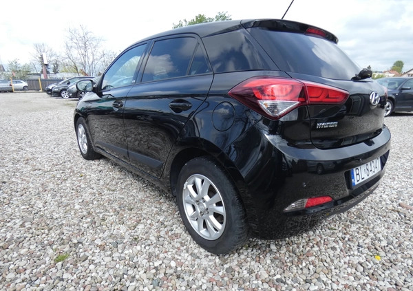 Hyundai i20 cena 34900 przebieg: 169999, rok produkcji 2016 z Brwinów małe 106